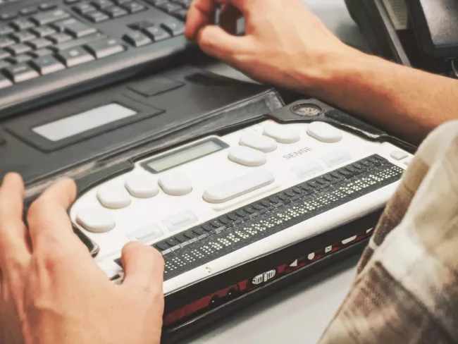 Braille screen reader